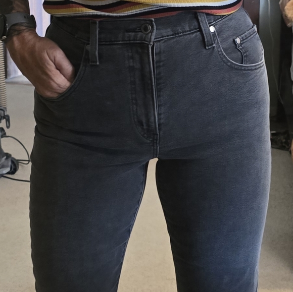 Vintage LEVIS SILVERTAB mom Jeans Sz. 28 GUC! - Picture 9 of 9